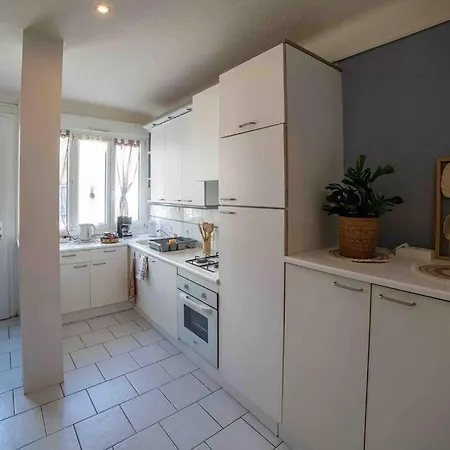 Ginalia Apartment